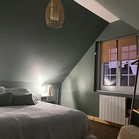 Airelles - Jacuzzi - Sauna - De Charme *